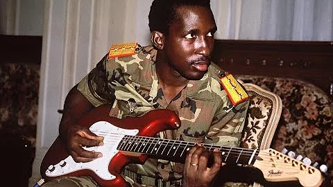 UMUSIRIKARE UCURANGAGA GUITAR YIFUZAGA GUHINDURA A...