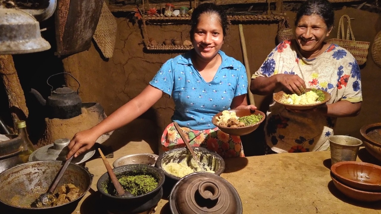 Cassava Leaf Recipe Preparation/ Healthy Village Food Traditional Cassava.(Village home) srilanka☘️