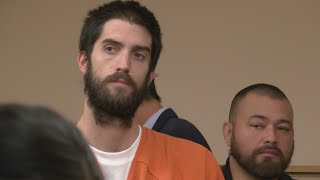Arrest warrant issued to Albuquerque man who flashed preschoolers