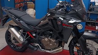 : Honda CRF 1100l SE Africa Twin 2025.  .