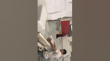 Vertical foam sheet cutting machine