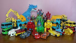 Find the treasure of Thomas the bus, Tayo McQueen, robot car, dinosaur, Avengers truck