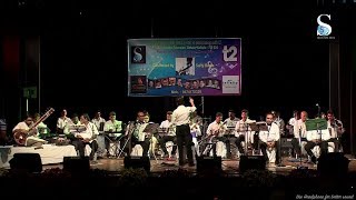 Video thumbnail of "Bekarar Karke Hume Yun Na Jaiye Conducted By Saroj Barua Played By Dhimant Adak"