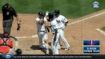 BAL@MIN: Plouffe launches a three-run shot in the 2nd