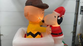 [REVIEW] Gemmy 2007 Animated Peanuts Charlie Brown and Snoopy Chimney Scene