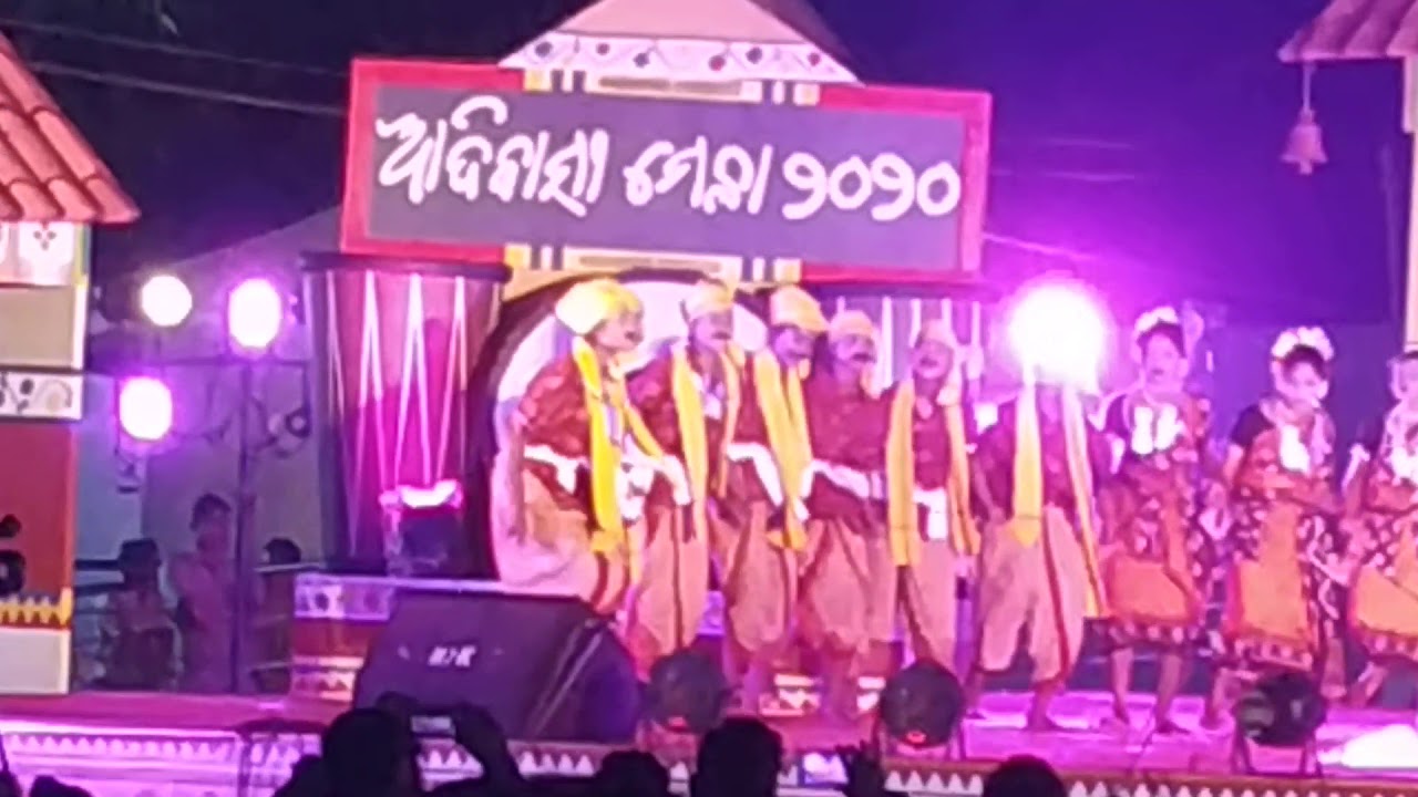 Adibasi dance in adivasi mela 2020 - YouTube