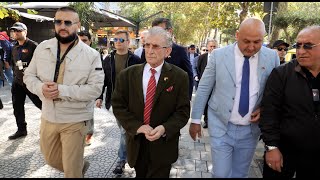 Prof. Pëllump Pilinçi Me 13 Ministrat Viziton Tregtarët E Tiranes Për Problemet E Përditshme.