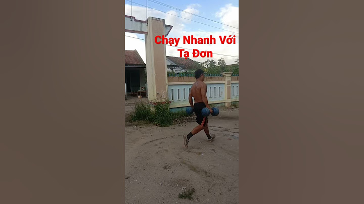 Khi Dân Tập Gym Chạy Nhanh Với Tạ Đơn /  Running With Dumbells - Mỏ La Lan #shorts