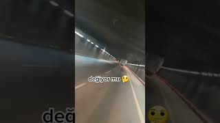 Tüneli̇ Siyirarak Geçek Kamyon