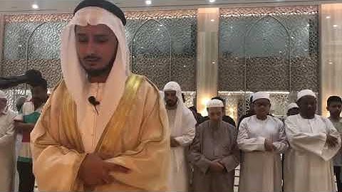 القارئ/يحي عباد الزراري قرائه مرئيه عذبه