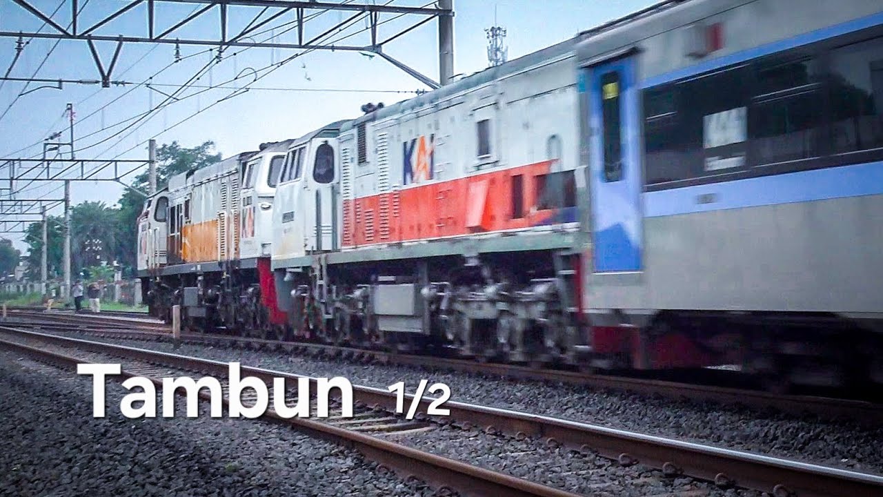 (1/2) Kereta Api Ngebut Goyang Santai Melintas Tambun 03/07/2025