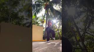 Shuffle Dance Tutorial -- rocking + spin combo (one of my favs!) -- Alex Kennedy