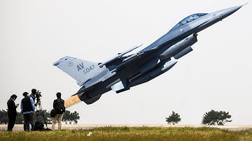 High Alert! US F-16 Fighter Make Emergency Takeoff at Full Speed at Aviano Air Base, Italy