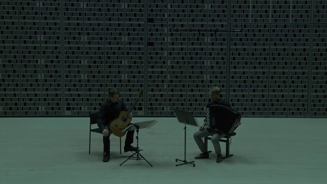 Leo Brouwer: Tres Danzas Concertantes