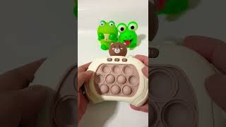 cute frog is calling you 🐸 🐸 #funny #smartphone #ringtone #pushpop #bear #popit #viral #fidget #call