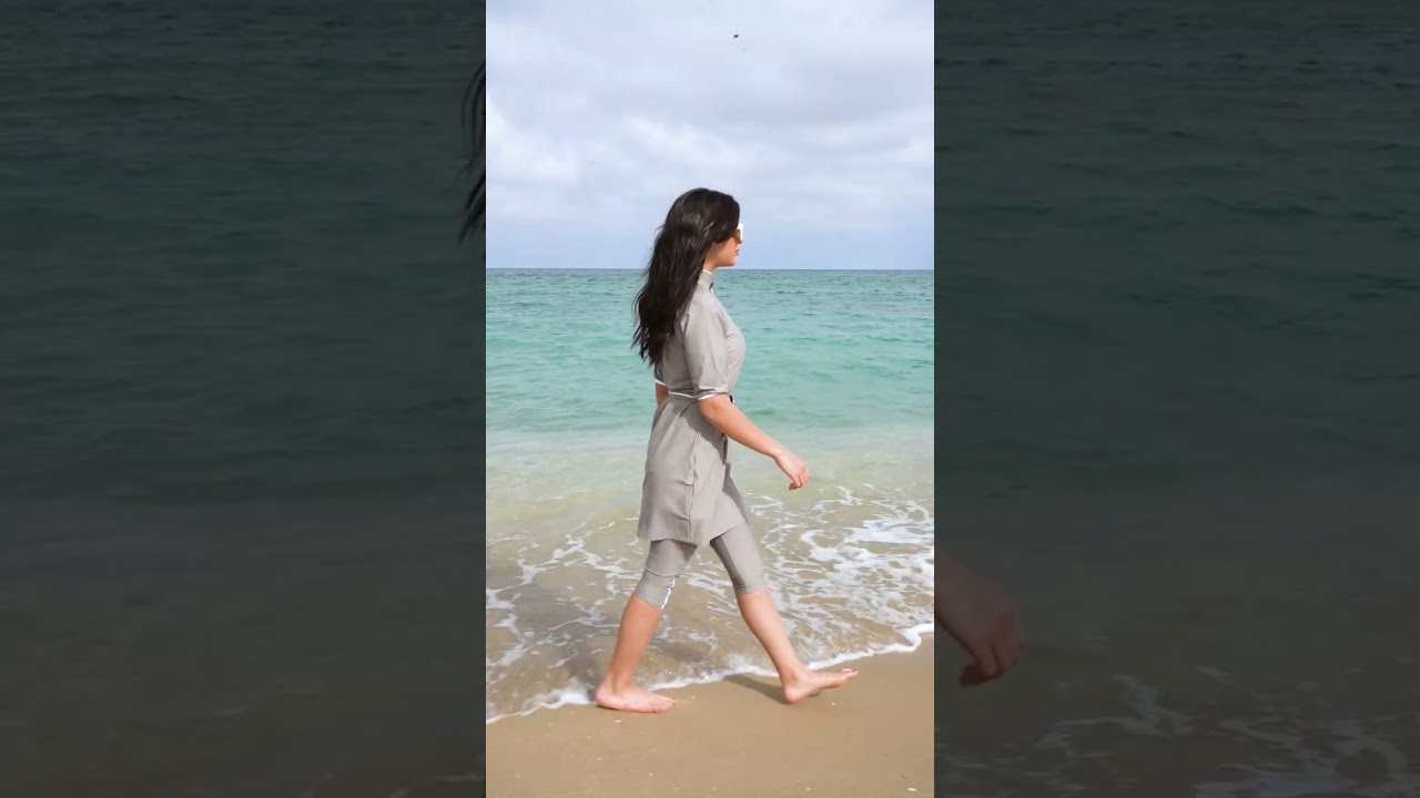 Semi vs Rashguard burkini