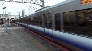 JR西日本223系0番台 快速天王寺行発車