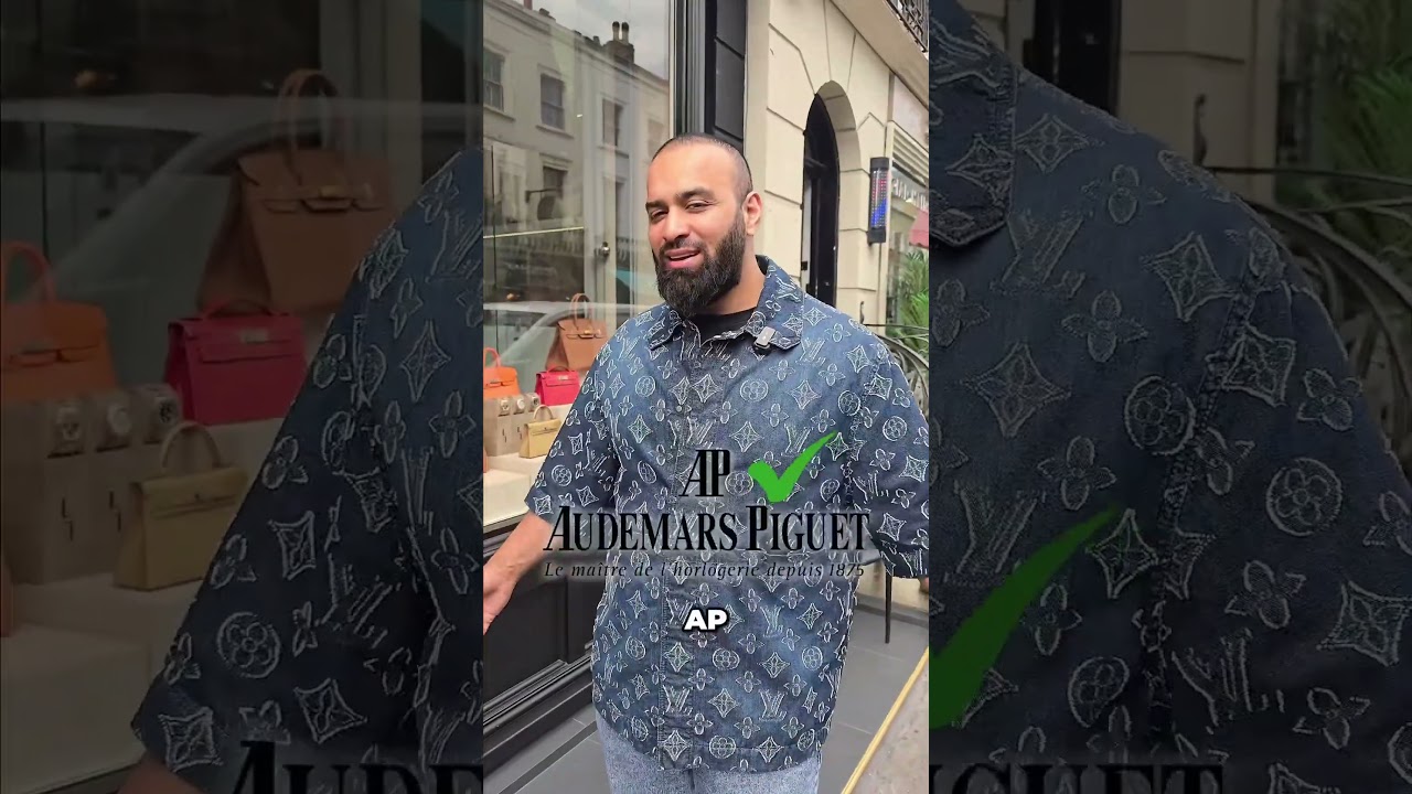 Would you choose Patek or Hermès? 👀😎