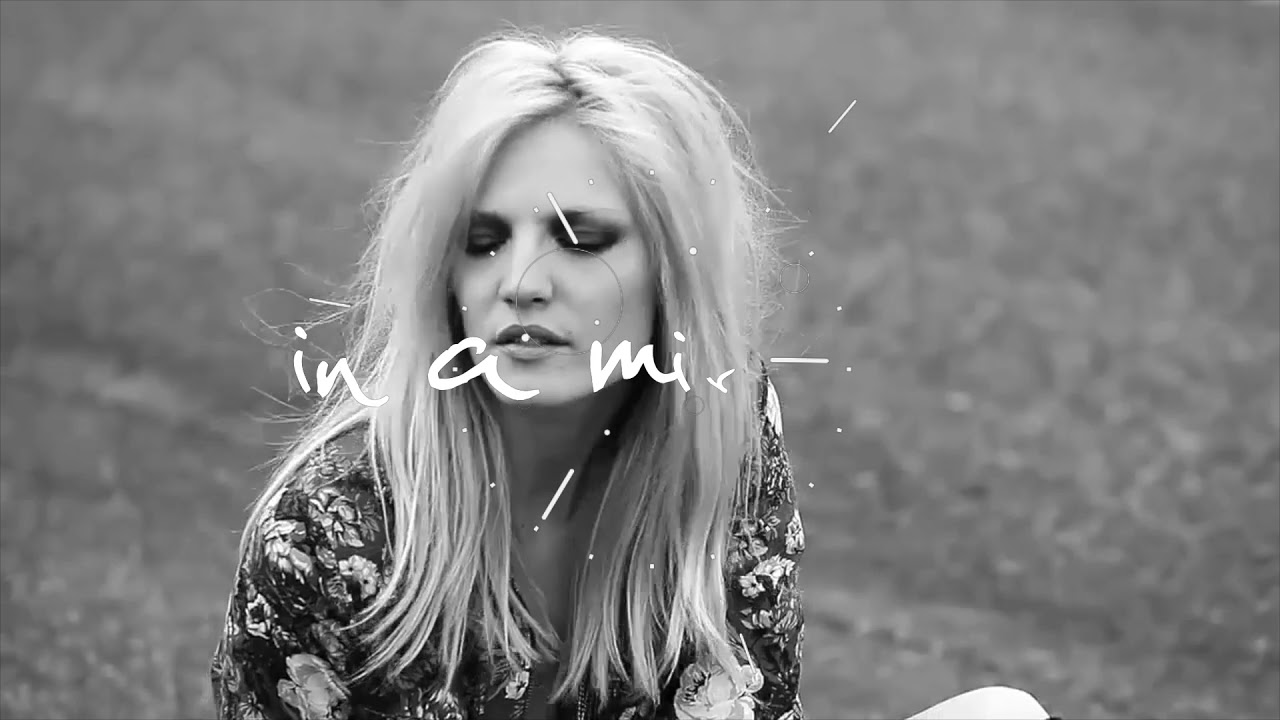 Audiosonik & Popstick - Caught in the Middle (Official Lyric Video ...