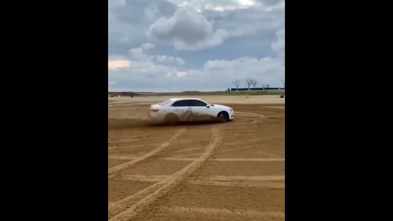 Drifting on sand