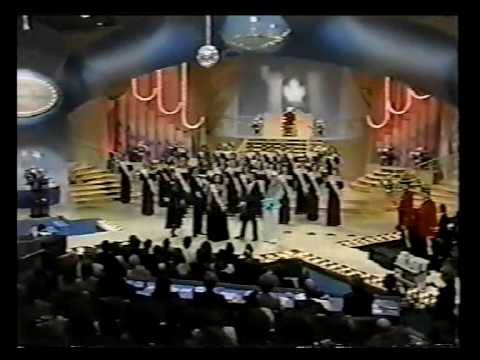 Miss Canada 1983.- Opening Number, Part 2. Karen B...
