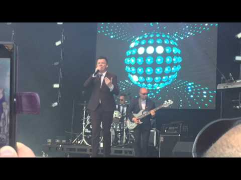 Rick Astley - Uptown Funk (live at Let's Rock London 27 June 2015)