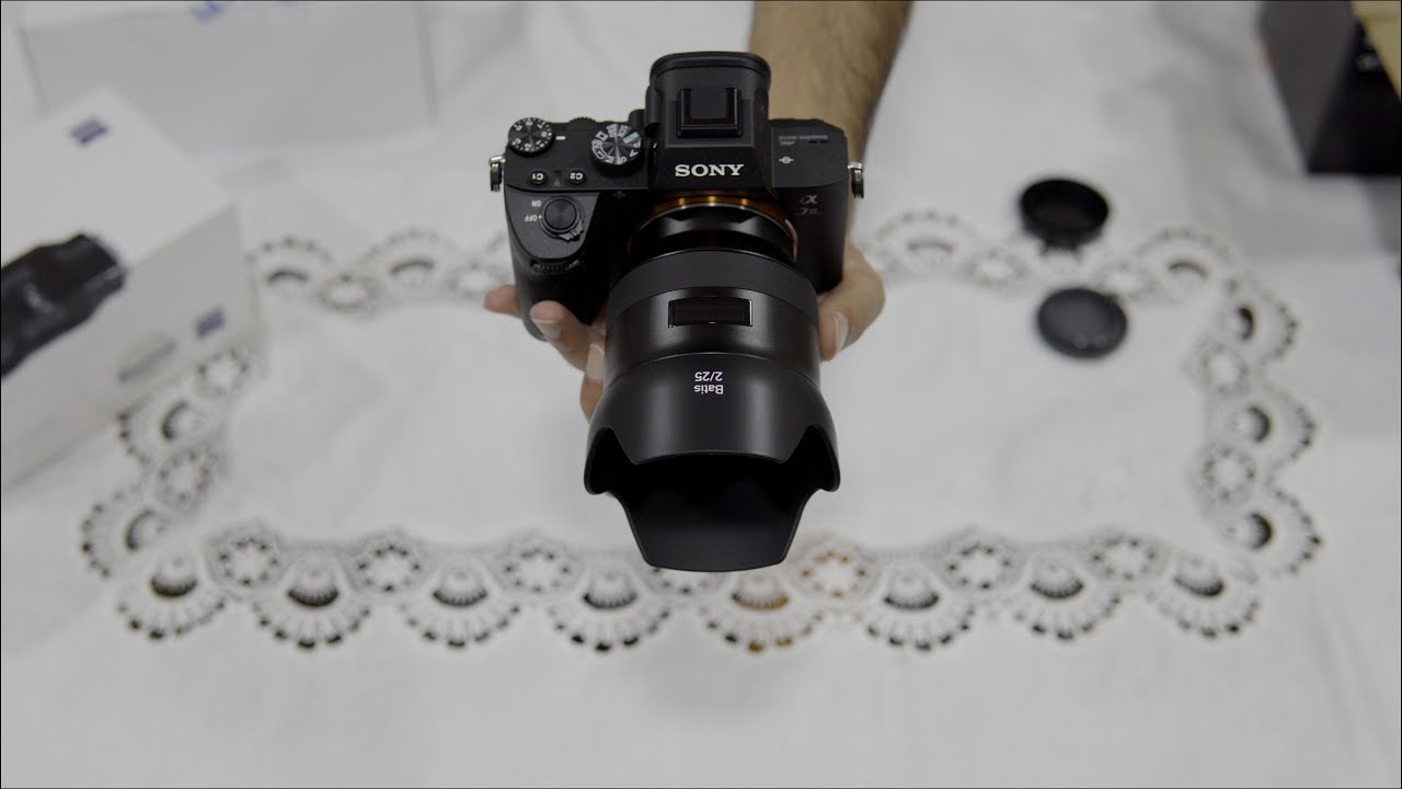 SONY α7R III ボディ + Zeiss Batis 25mm F2 Sony Alpha a7 III | ZEISS Batis 25mm f/2 | Unboxing 4K - YouTube