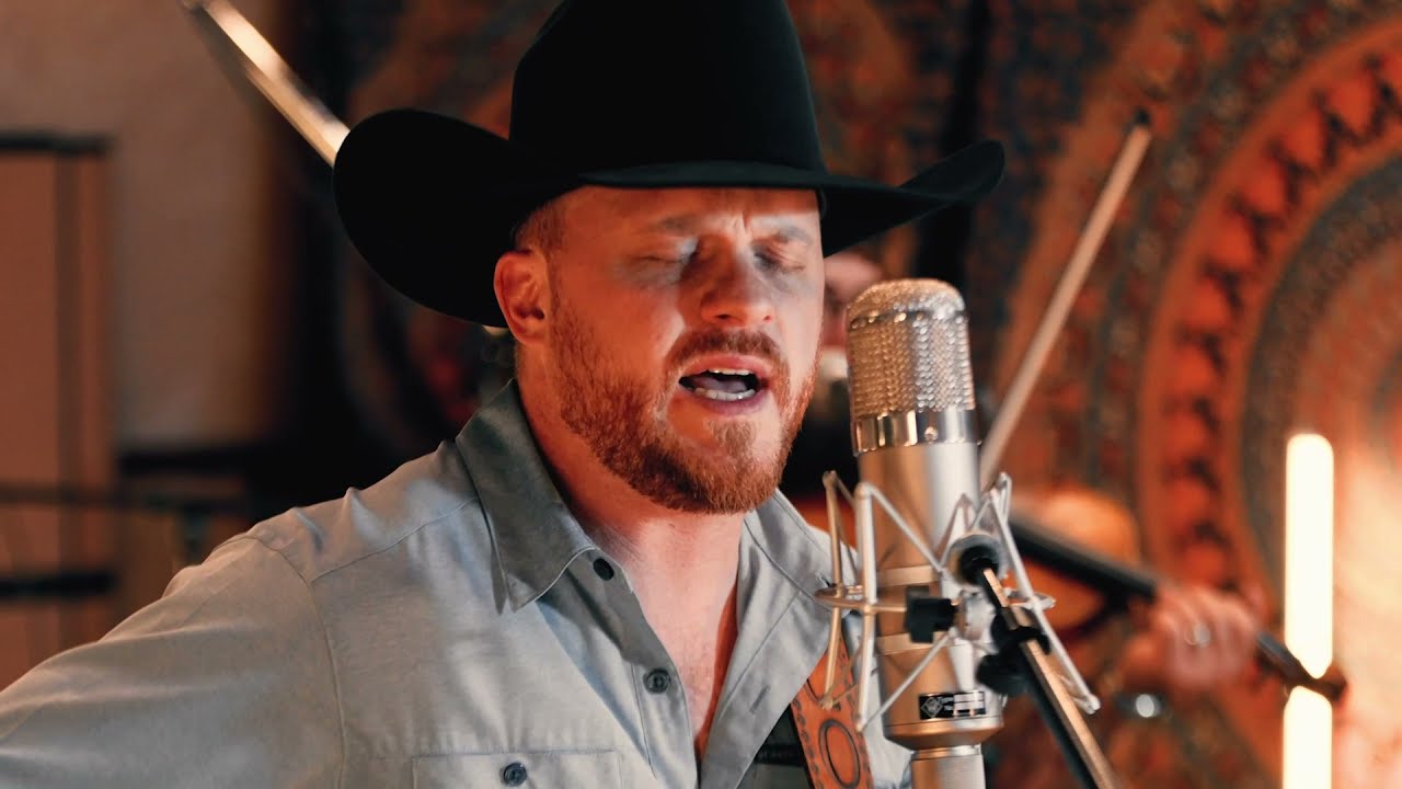 Cody Johnson - On My Way To You (Acoustic) - YouTube