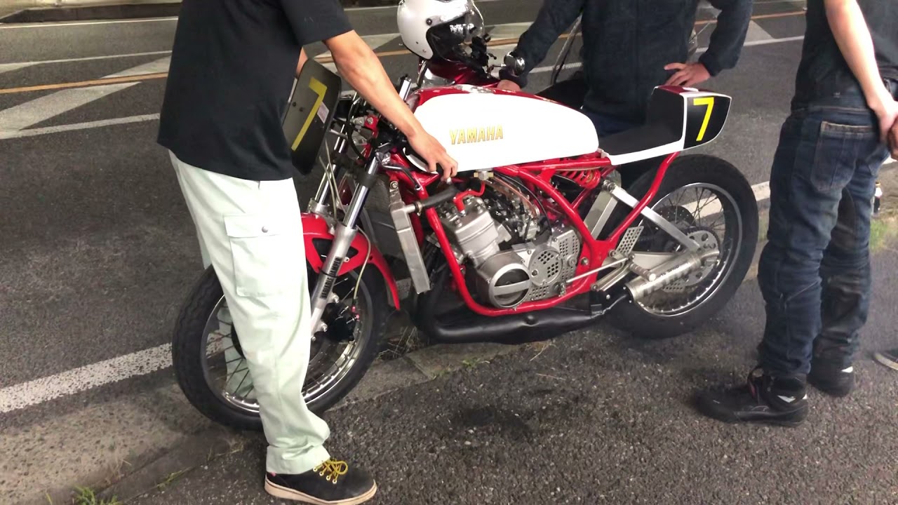 RZ250レーサー YAMAHA RZ250 4L3 久し振りに始動 イベント準備