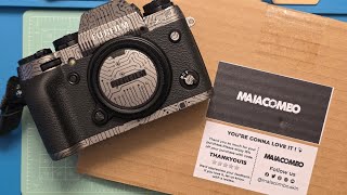 Maiacombo: Light grey electric. FUJIFILM XT1 skin/wrap.