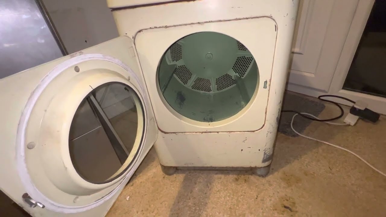 1952 Parnell tumble dryer