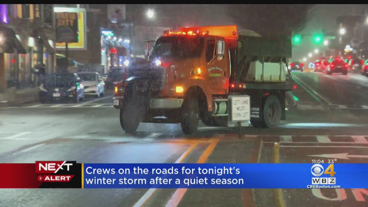 Massachusetts plow crews hit the roads for winter storm after quiet ...