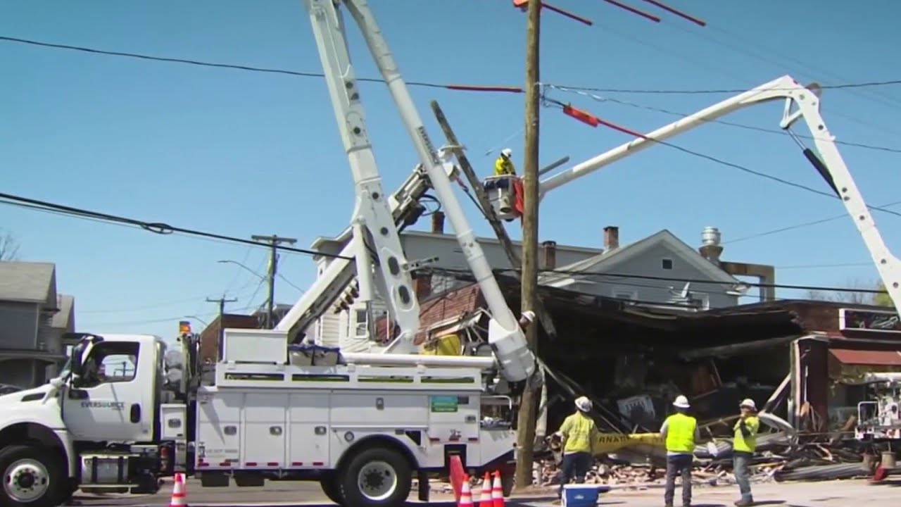 Police say speed a factor in crash that killed four in Waterbury - YouTube