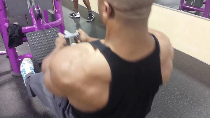 BACK WORKOUT WITH BIG GERALD L AIKEN JR