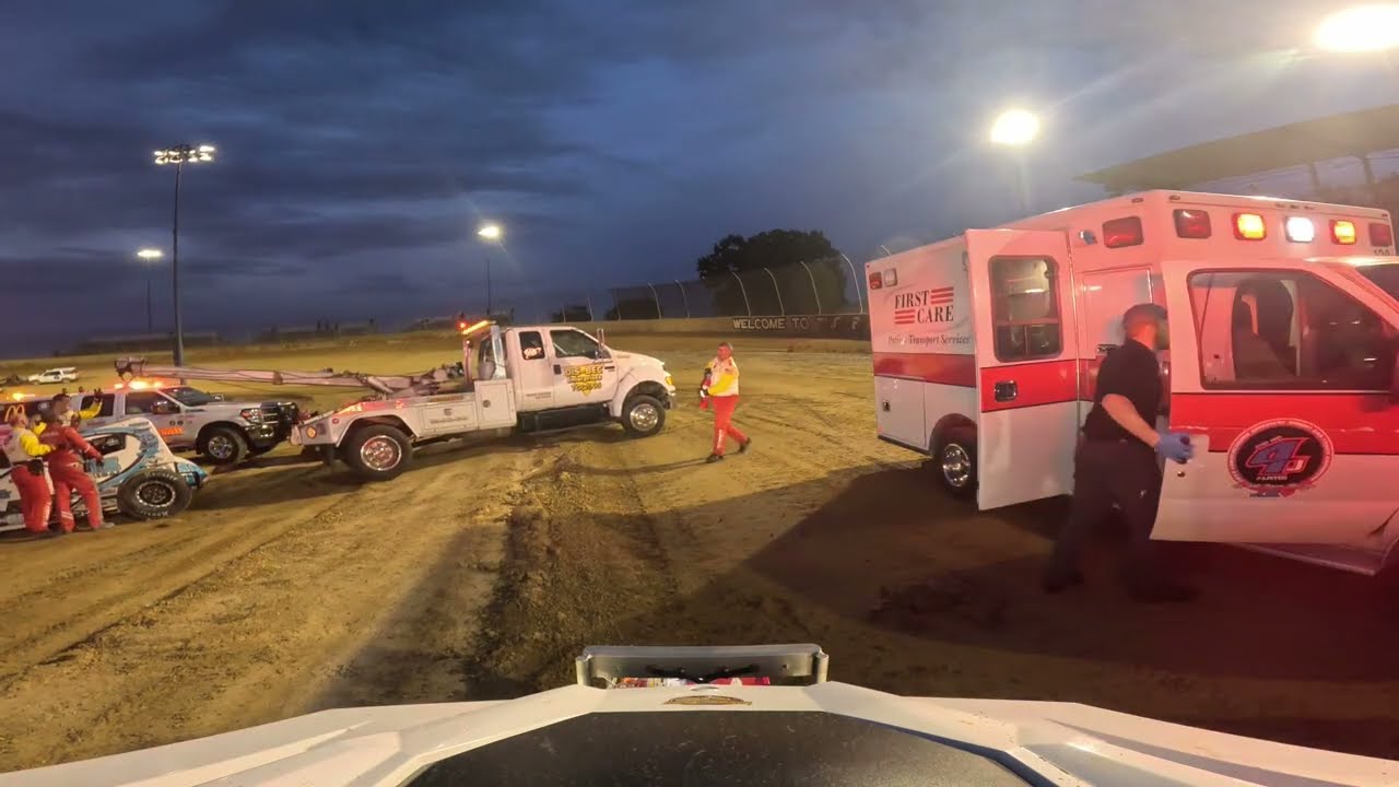 USAC Indiana Sprint Week feature at Lawrenceburg Speedway Justin Grants wild wreck July 27, 2025