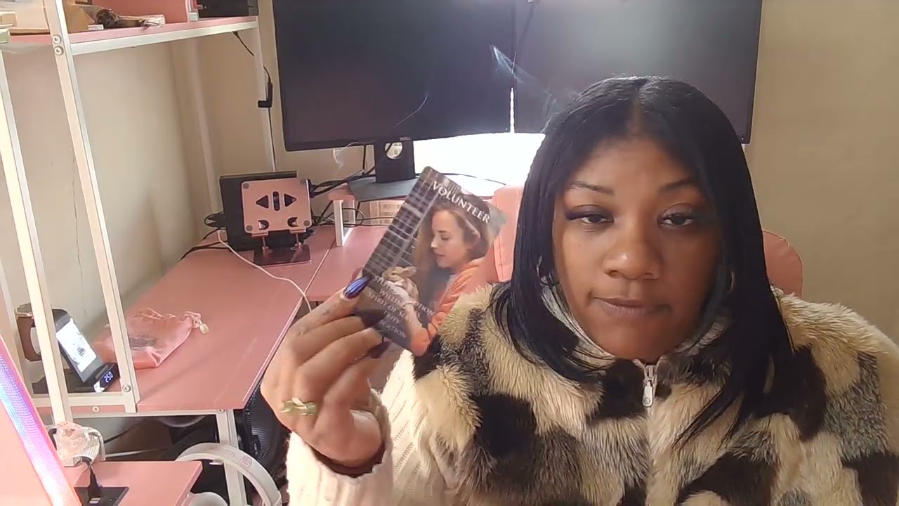 🎀Beware!! There's A Tarot Card Reader That Is Doing Readings On You To Make Their Content🎀