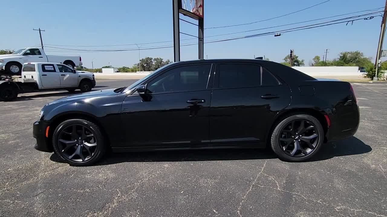 2022 Chrysler 300 Touring L Temple, Belton, Salado, Waco, Round Rock TX ...