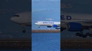 United Airlines Butter Landing