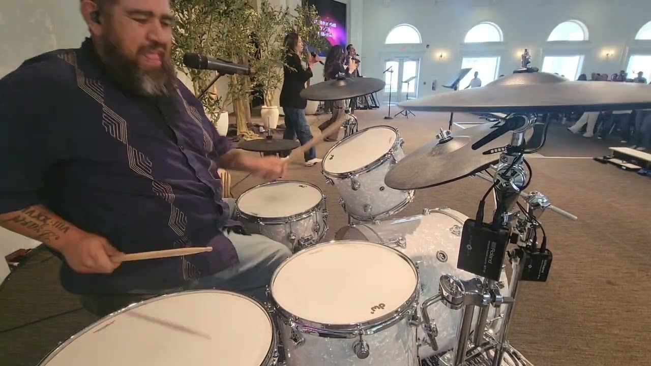 El Señor es mi Rey /Cristo no esta Muerto/Toda la noche / Remoliliando Medley Drum Cover 