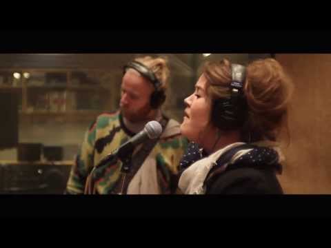 Hjaltalín - Halo (Live on Icelandic National Radio)