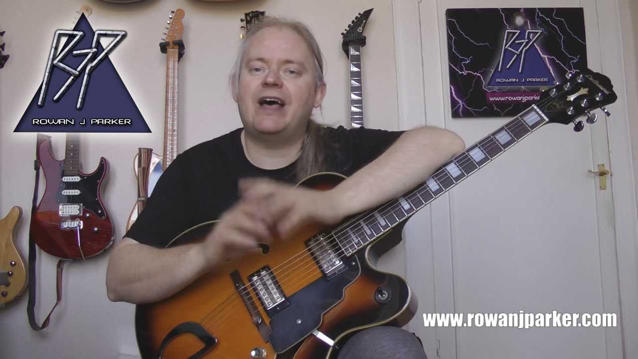 Fusion Essentials - Melodic Minor Improvisation On Dominant Chords