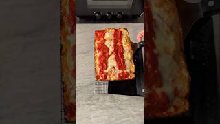 Homemade Detroit-Style Pizza #homemade #pizza #recipe