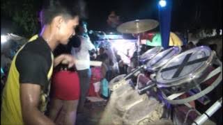 sekil dewa pemain taganing pargondang batak.