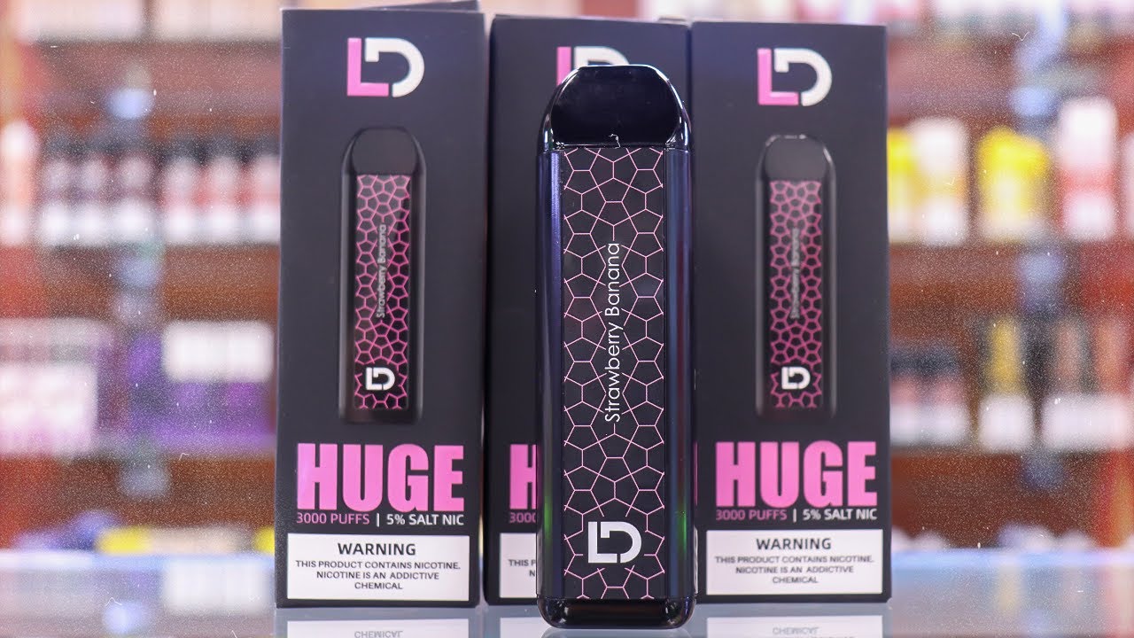 HUGE Strawberry Banana Disposable Vape Review