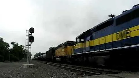 4 SD40-2's in Run-8