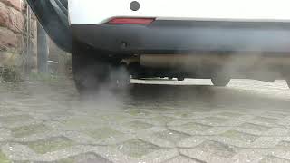 Abgase Beim Aufwärmen Des Motors