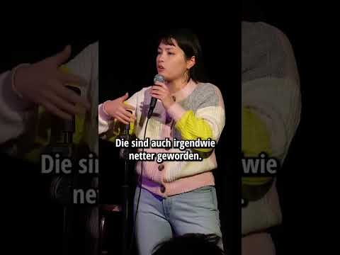 Wahrscheinlich kann man als Mann nur freundlich zunicken in der Situation.
