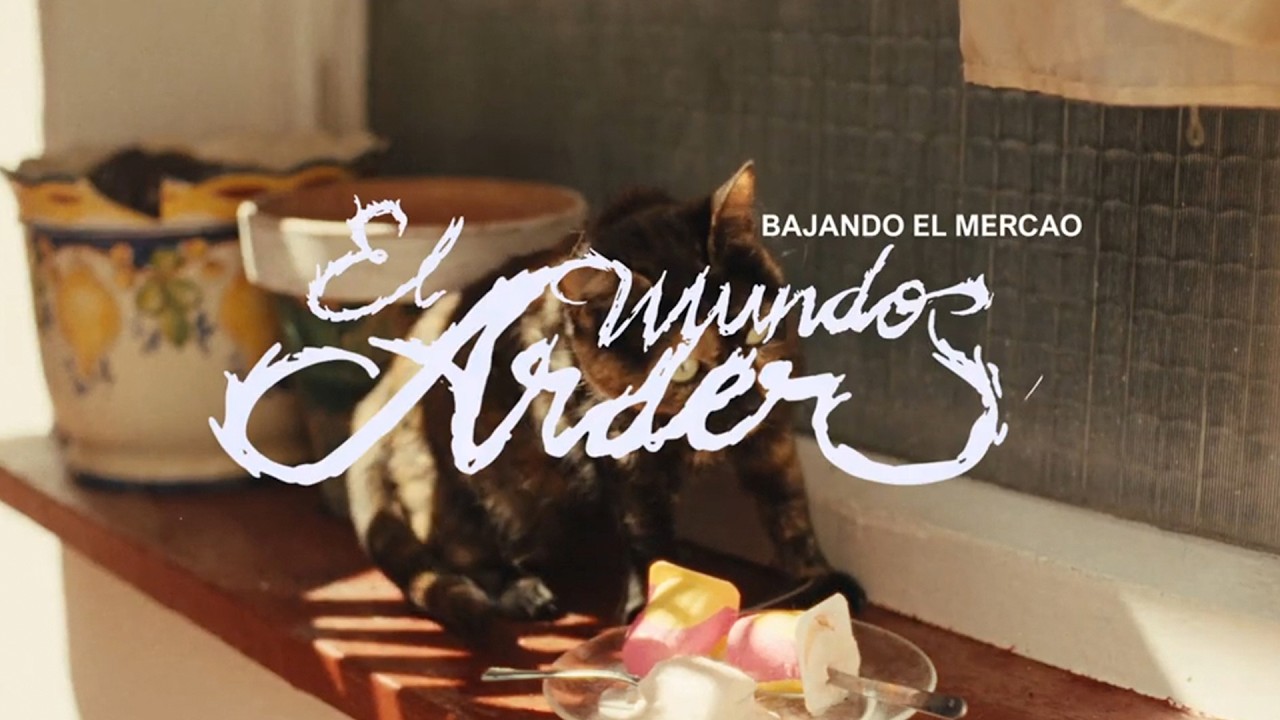 Ver EL MUNDO ARDER de BAJANDO AL MERCAO': 'EL MUNDO ARDER' y la pasión que lo consume todo - BAJANDO AL MERCAO' en YouTube