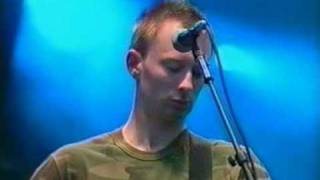 Miniatura de vídeo de "Radiohead - Paranoid Android live, de belfort festival 98 HQ"