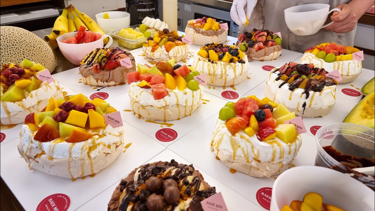 Crunchy and chewy! How to make amazing Pavlova, meringue cake - Korean food